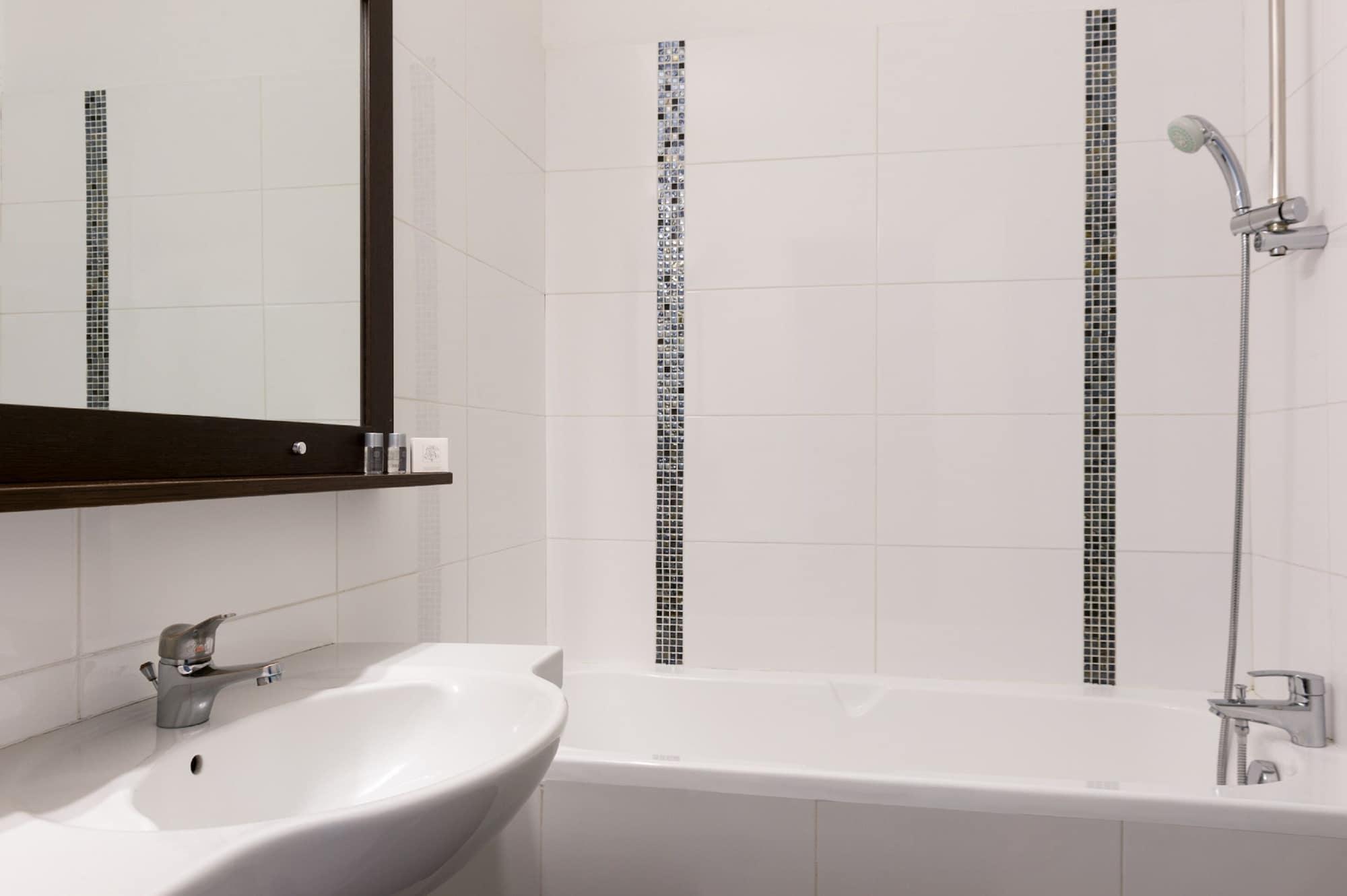 The Originals City, Paris Sud, Orly-draveil 3* Draveil