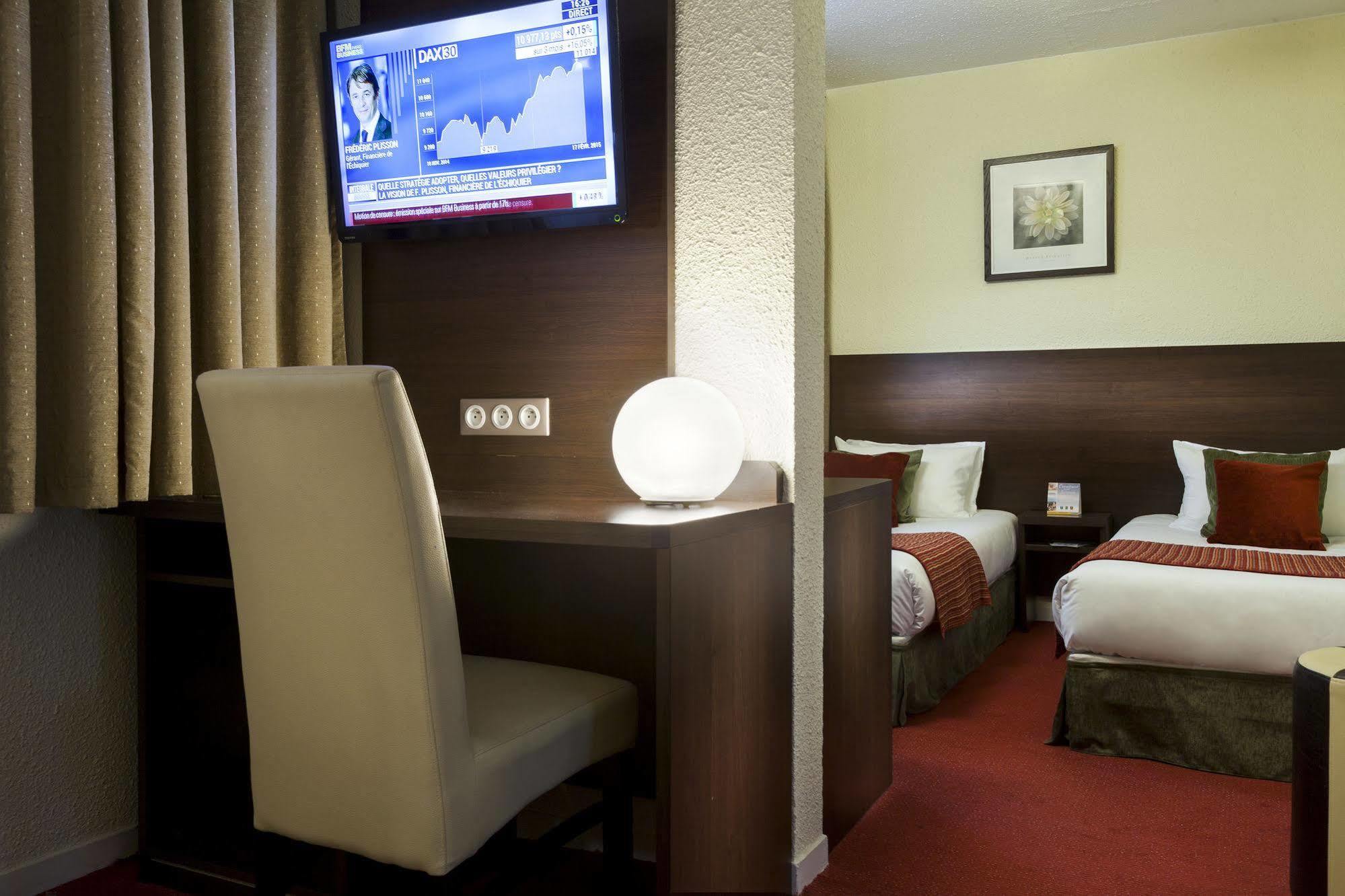 Hotel The Originals City, Paris Sud, Orly-draveil 3*